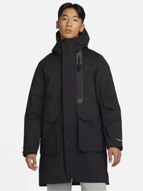 Nike Sportswear Storm-FIT ADV
TechPack Parka Black
Performance Hooded Jacket NWT
